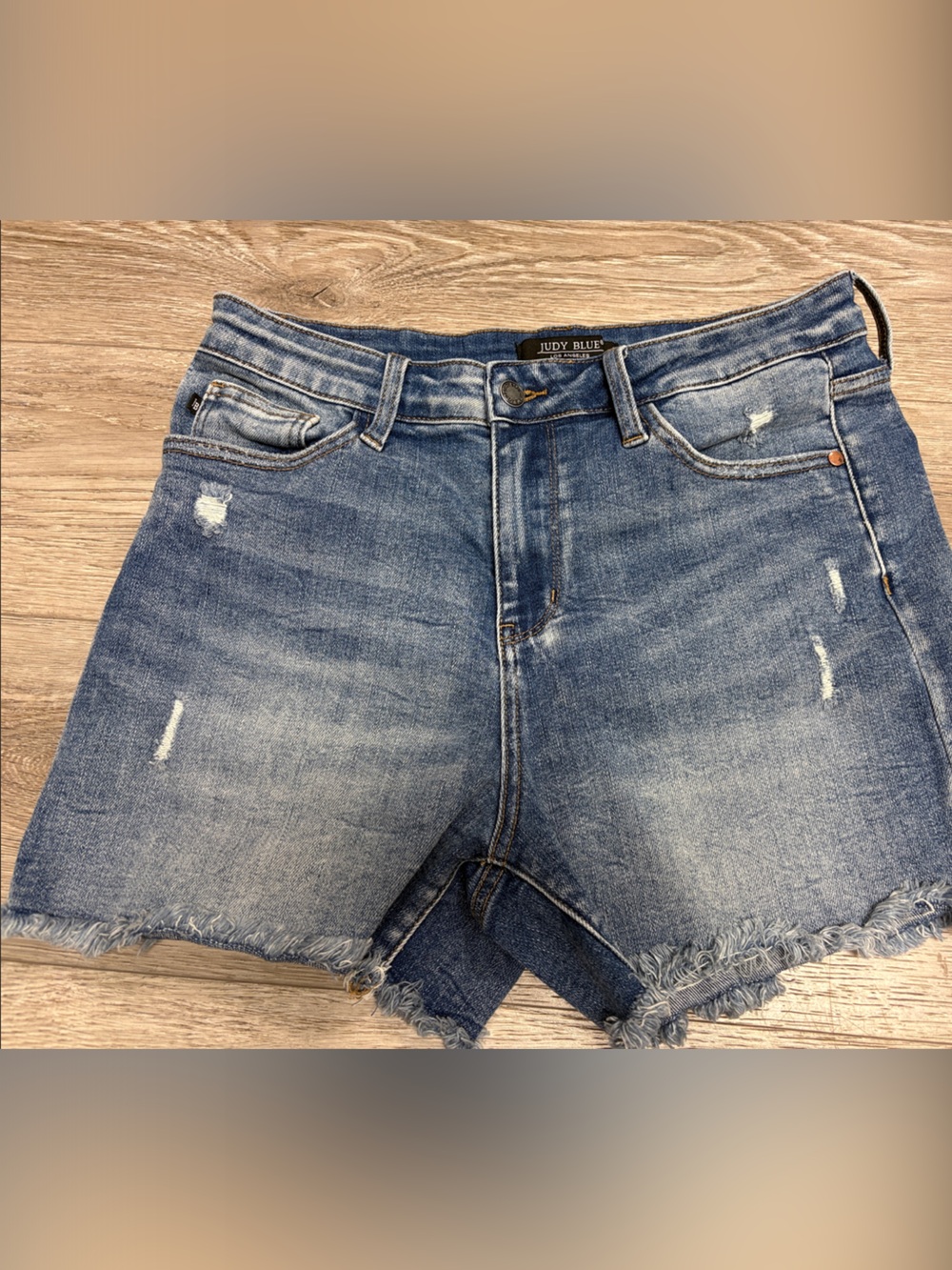 LIKE NEW Judy Blue Large Brand Faded Blue Distressed Denim Cutoff Shorts